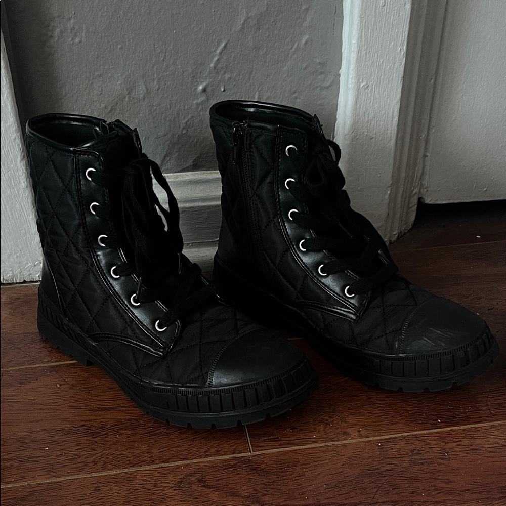 Quilted Black Lace-Up Boots